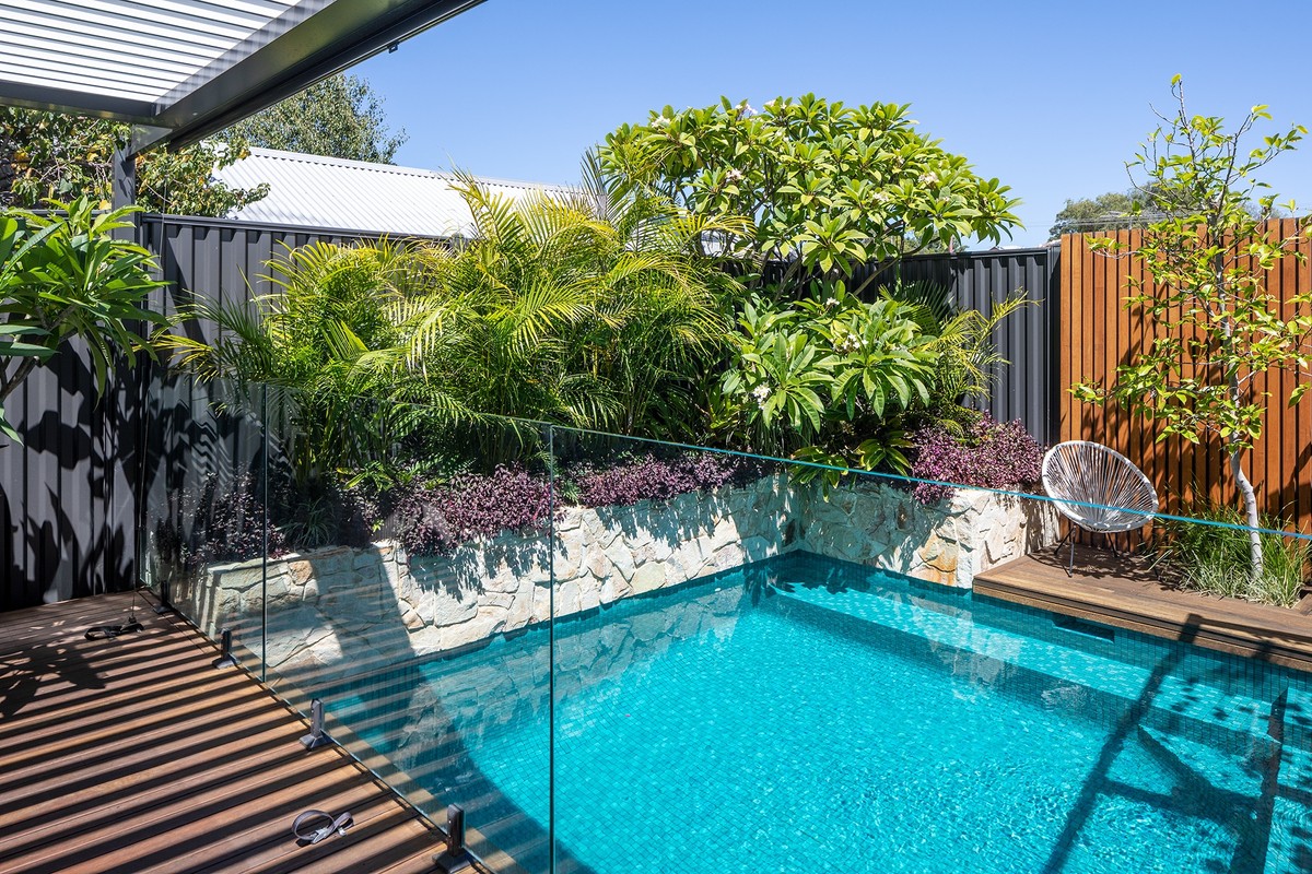 Mt Hawthorn Renovation and New Pool